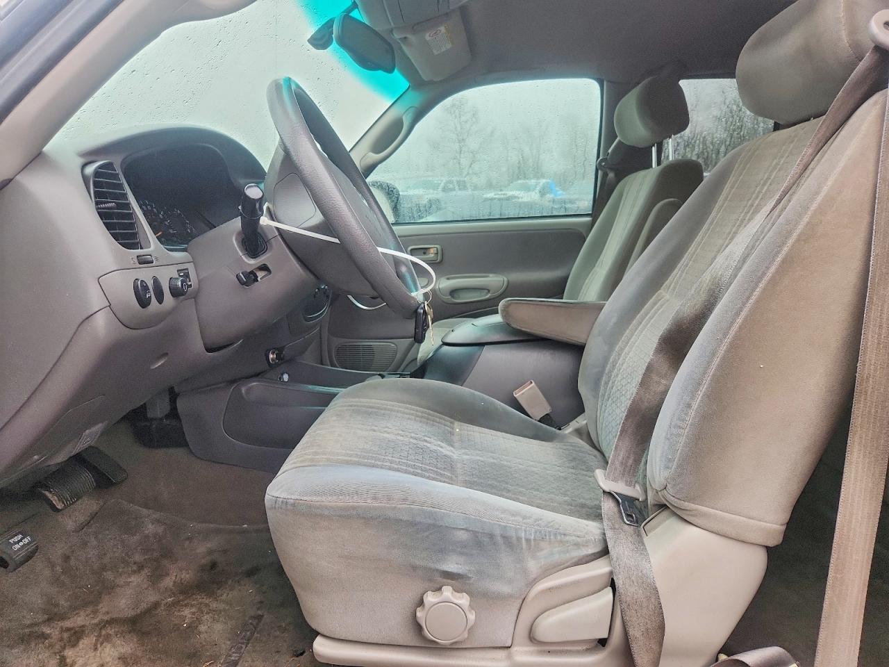 2003 Toyota Tundra SR5