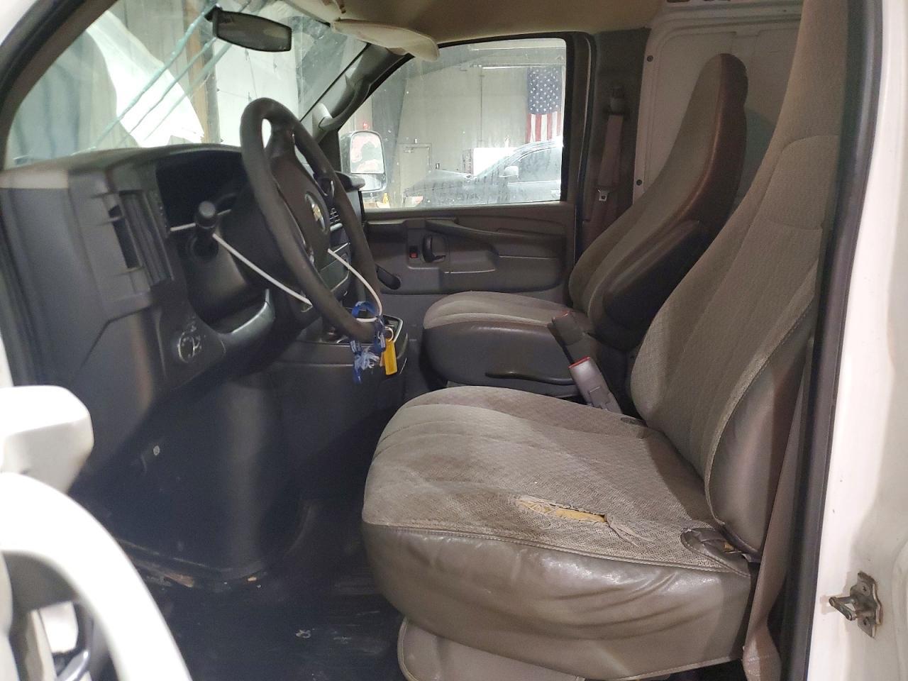 2010 Chevrolet Express G2500