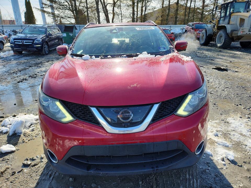 2017 Nissan Rogue Sport sl