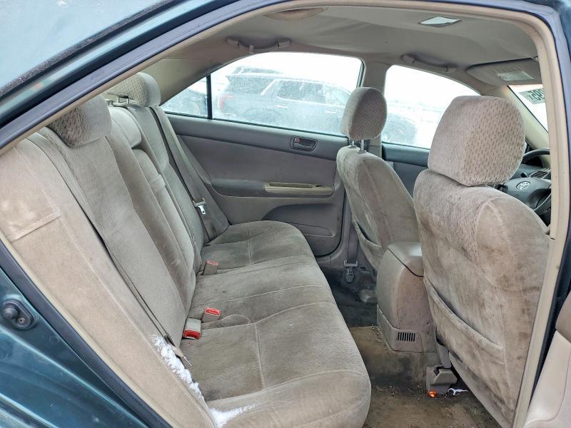 2003 Toyota Camry le