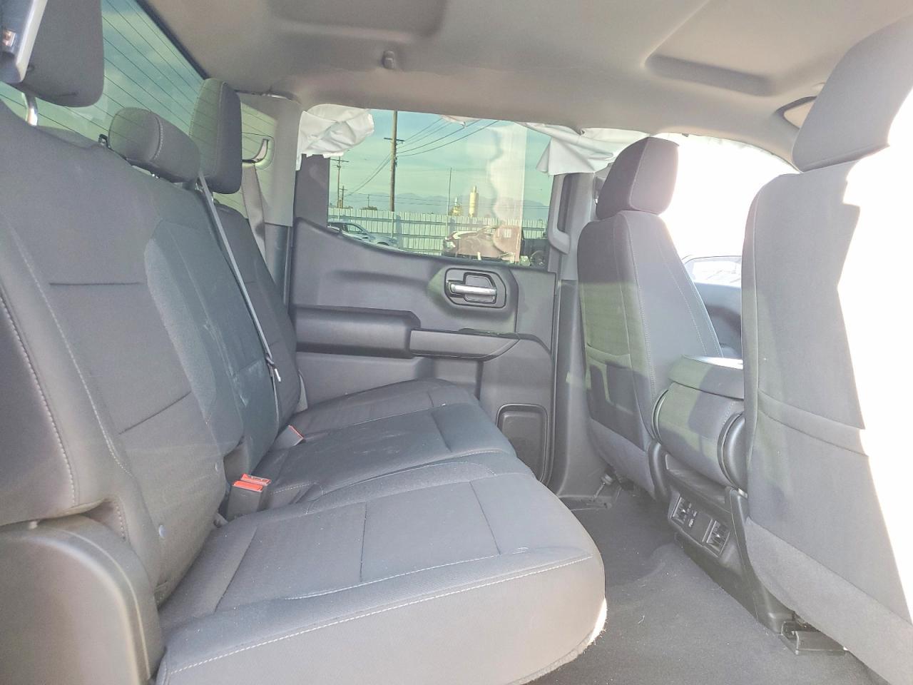 2025 Chevrolet Silverado C1500 Custom