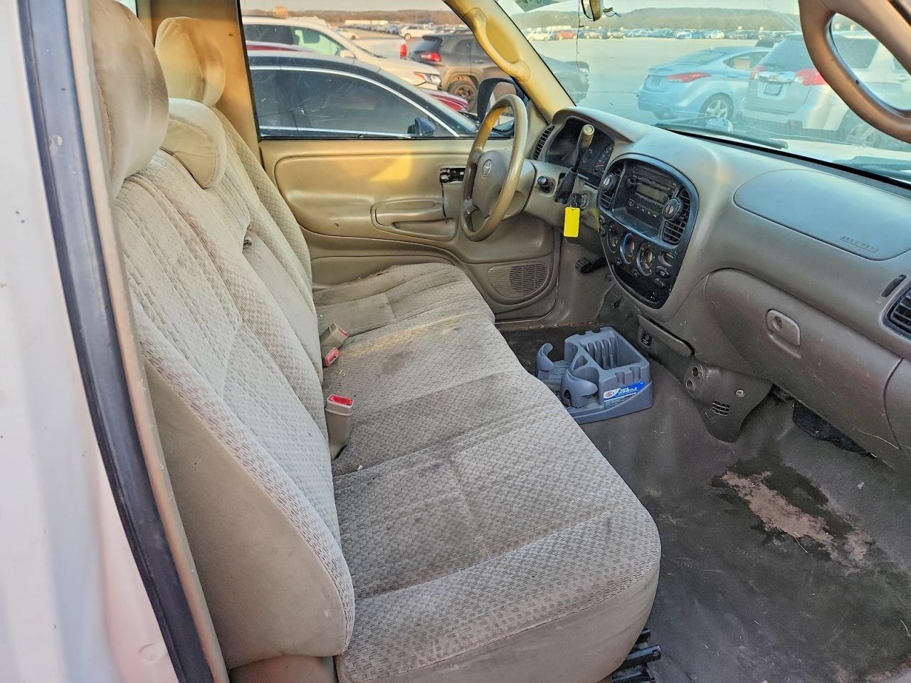 2005 Toyota Tundra Base