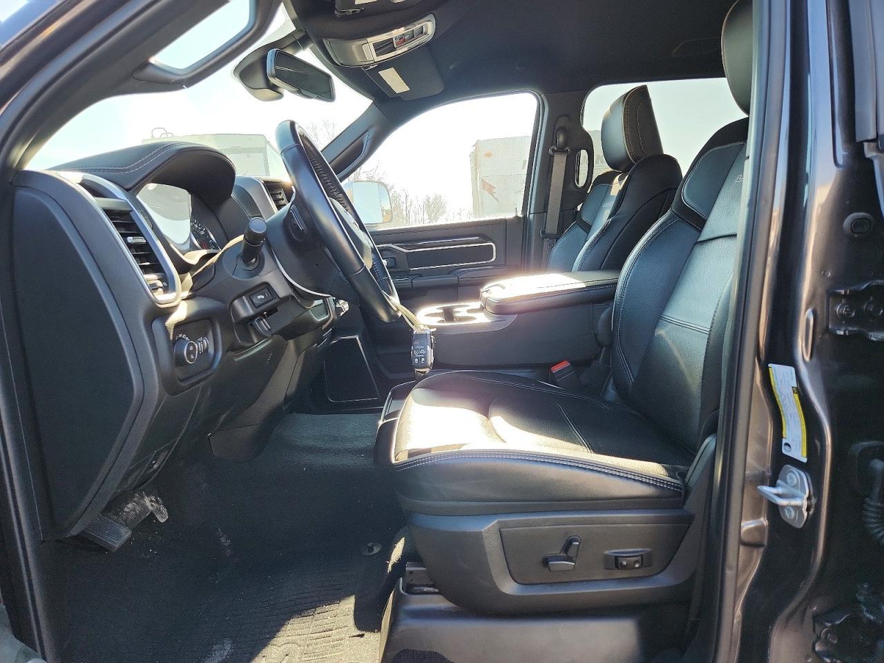 2022 Dodge 3500 Laramie