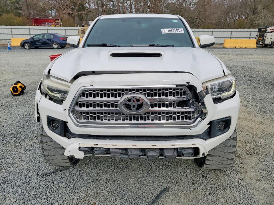 2016 Toyota Tacoma Double Cab