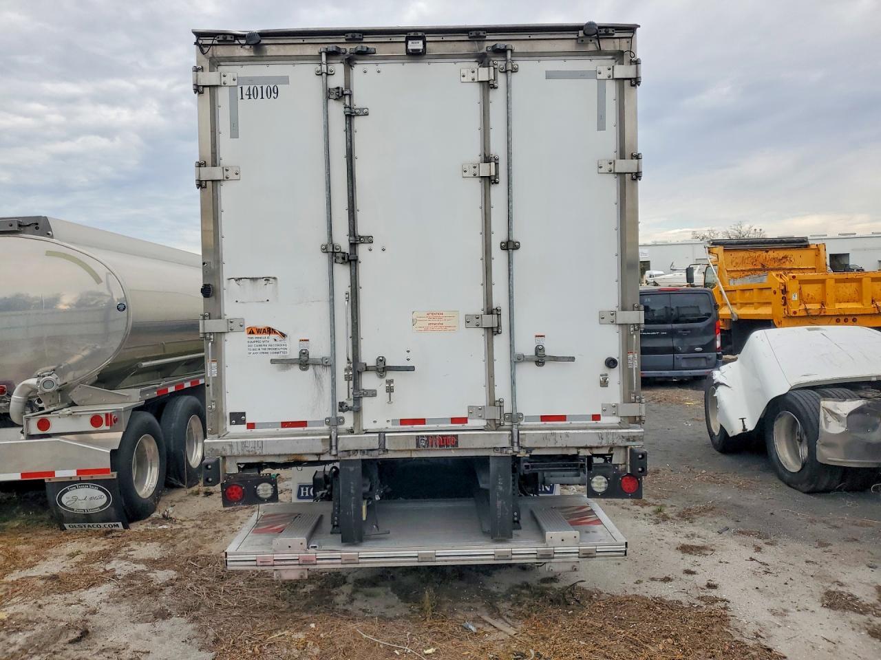 2024 Freigliner 2024 Freightliner Business Class M2 Refrigerated B