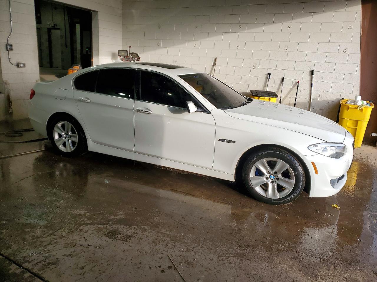 2013 BMW 528 xi