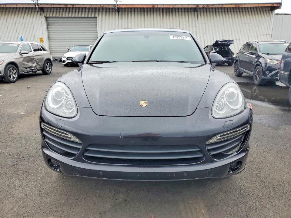 2013 Porsche Cayenne s