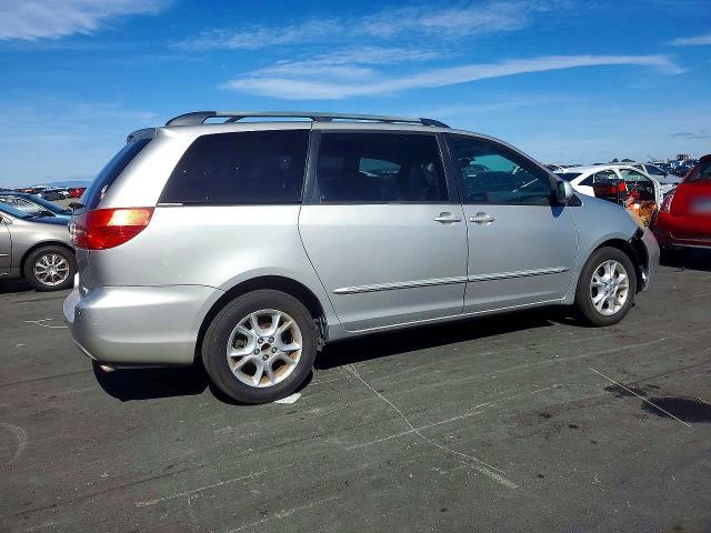 2005 Toyota Sienna xle Limited 7 Passenger