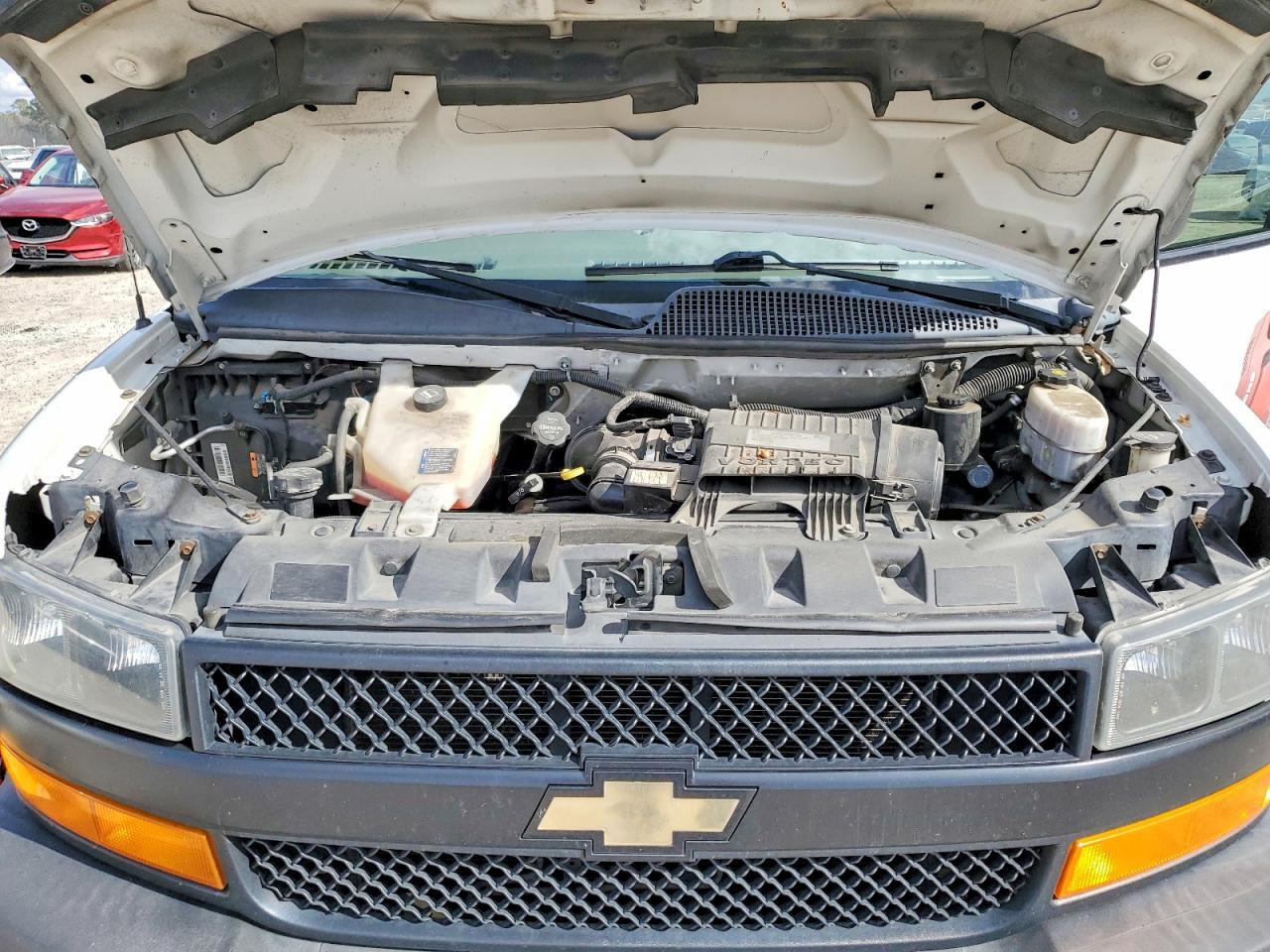 2018 Chevrolet Express 3500 Utility / Service Van
