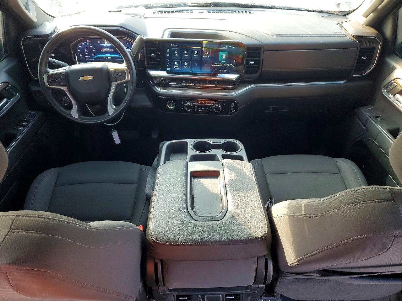 2024 Chevrolet Silverado K1500 LT