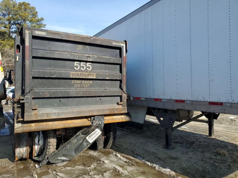 2018 Mack GU713 Dump Truck