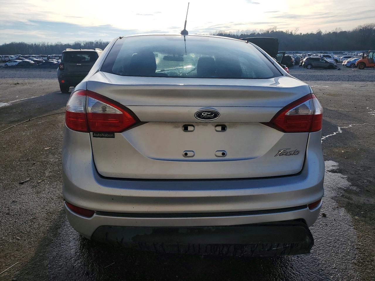 2016 Ford Fiesta s