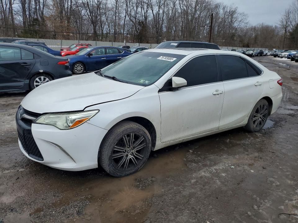2015 Toyota Camry xse