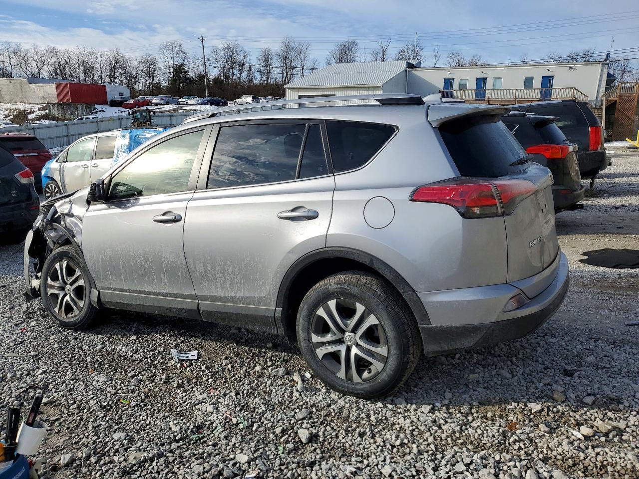 2018 Toyota Rav4 le