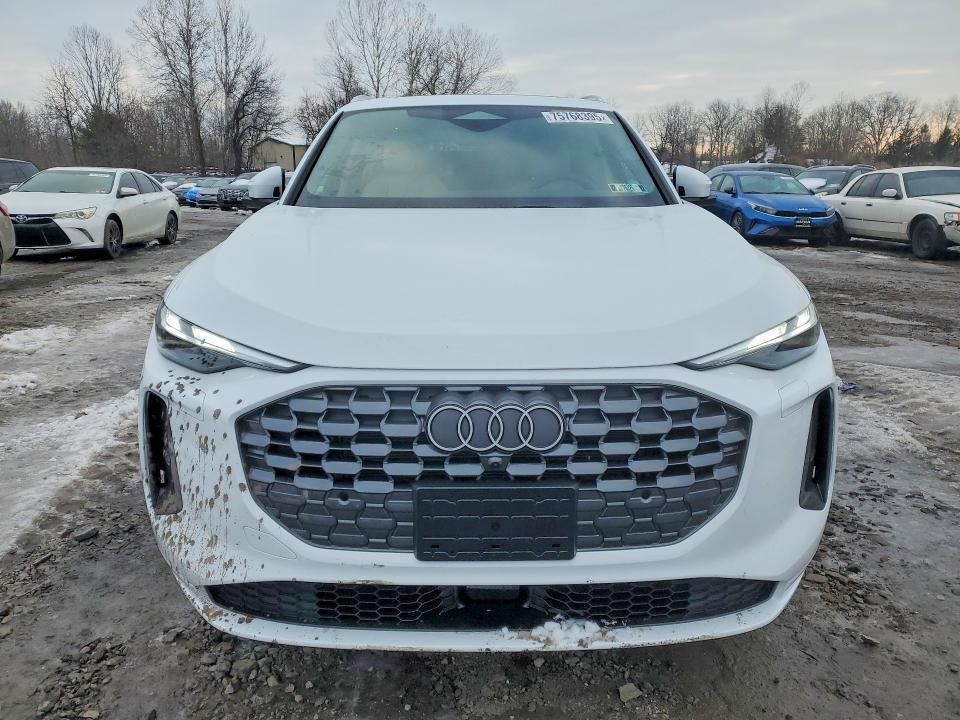 2025 Audi Q5 Premium