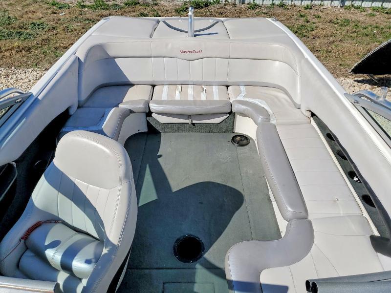 2004 Mastercraft Boat-Boat