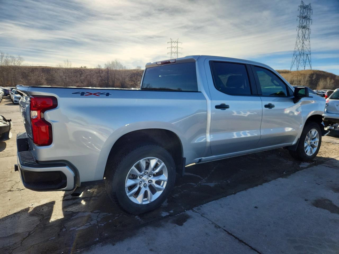 2022 Chevrolet Silverado ltd K1500 Custom