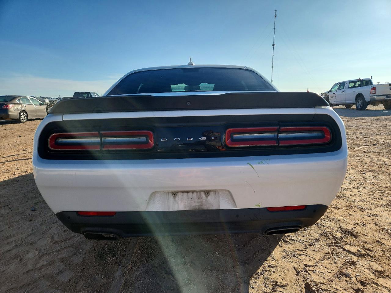 2016 Dodge Challenger sxt