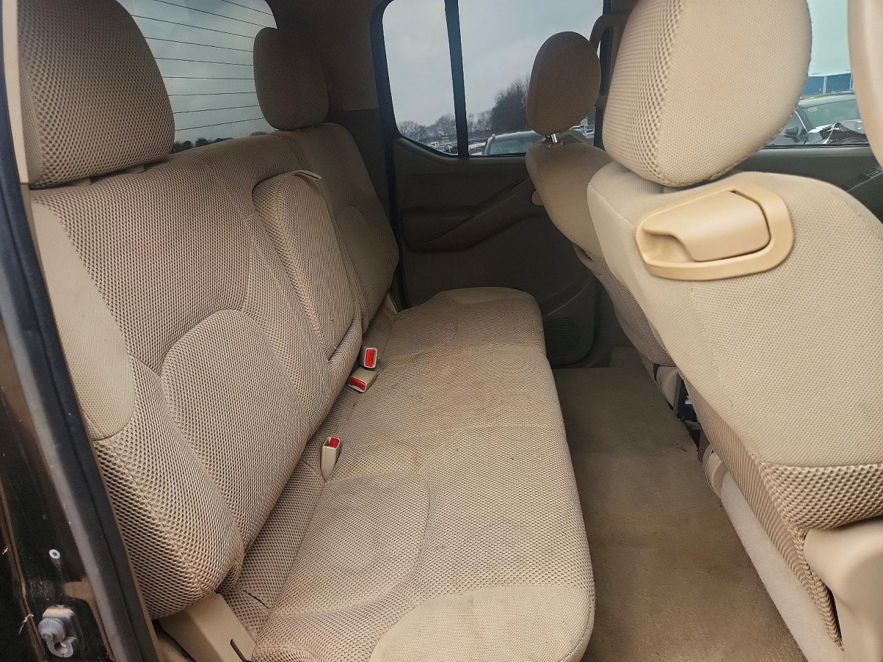2007 Nissan Frontier Crew Cab LE