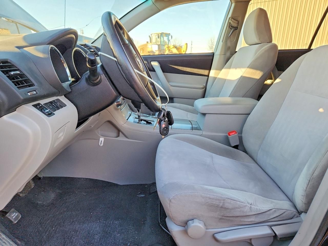 2011 Toyota Highlander Base