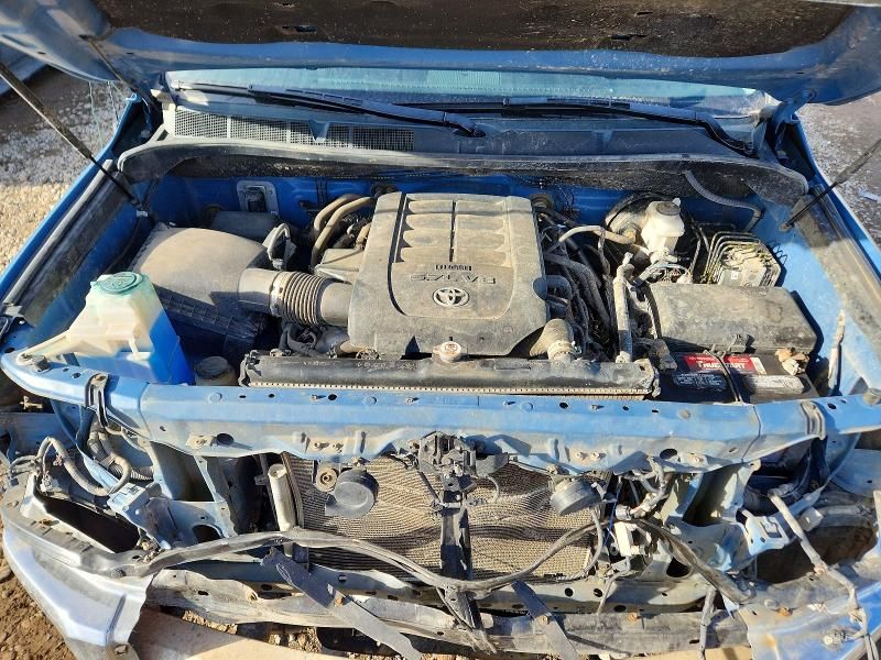 2019 Toyota Tundra Double cab sr