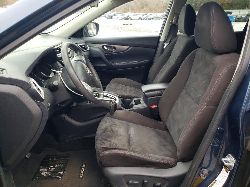 2015 Nissan Rogue sv