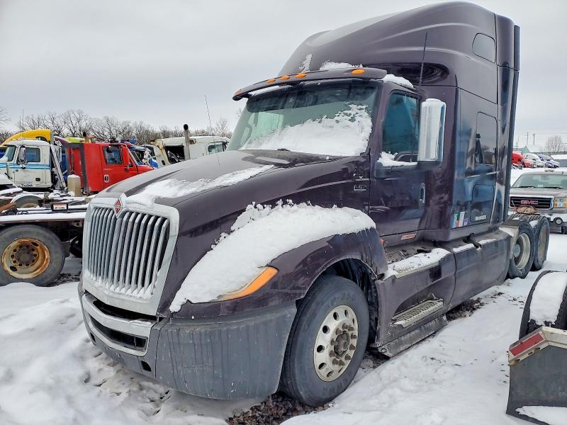 2018 International LT625 Semi Truck
