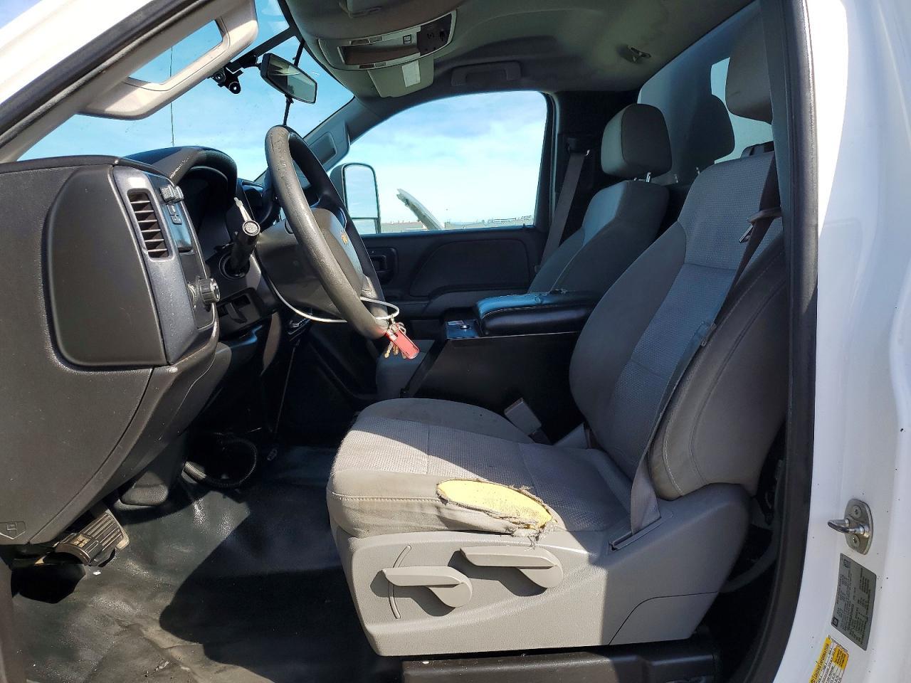 2015 Chevrolet Silverado 2500 Utility / Service Truck