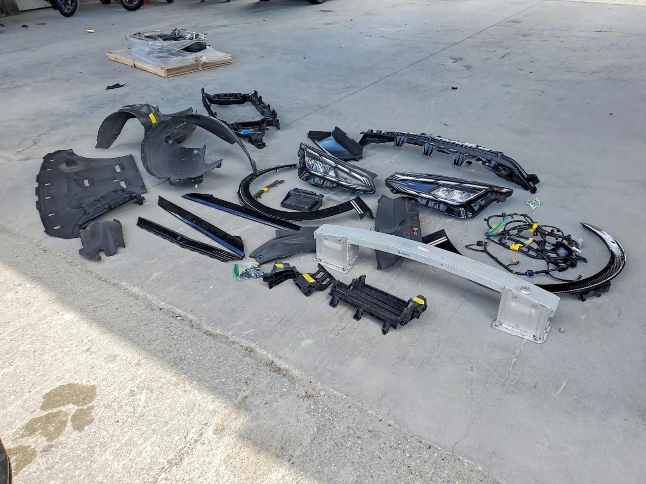 2023 KIA EV6 Light