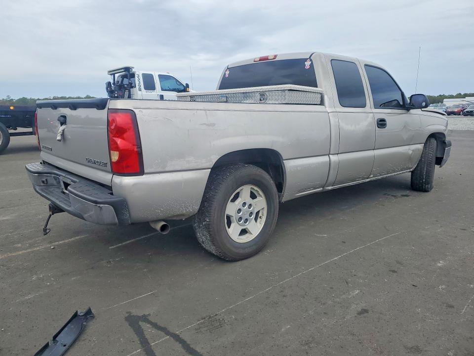 2004 Chevrolet Silverado C1500