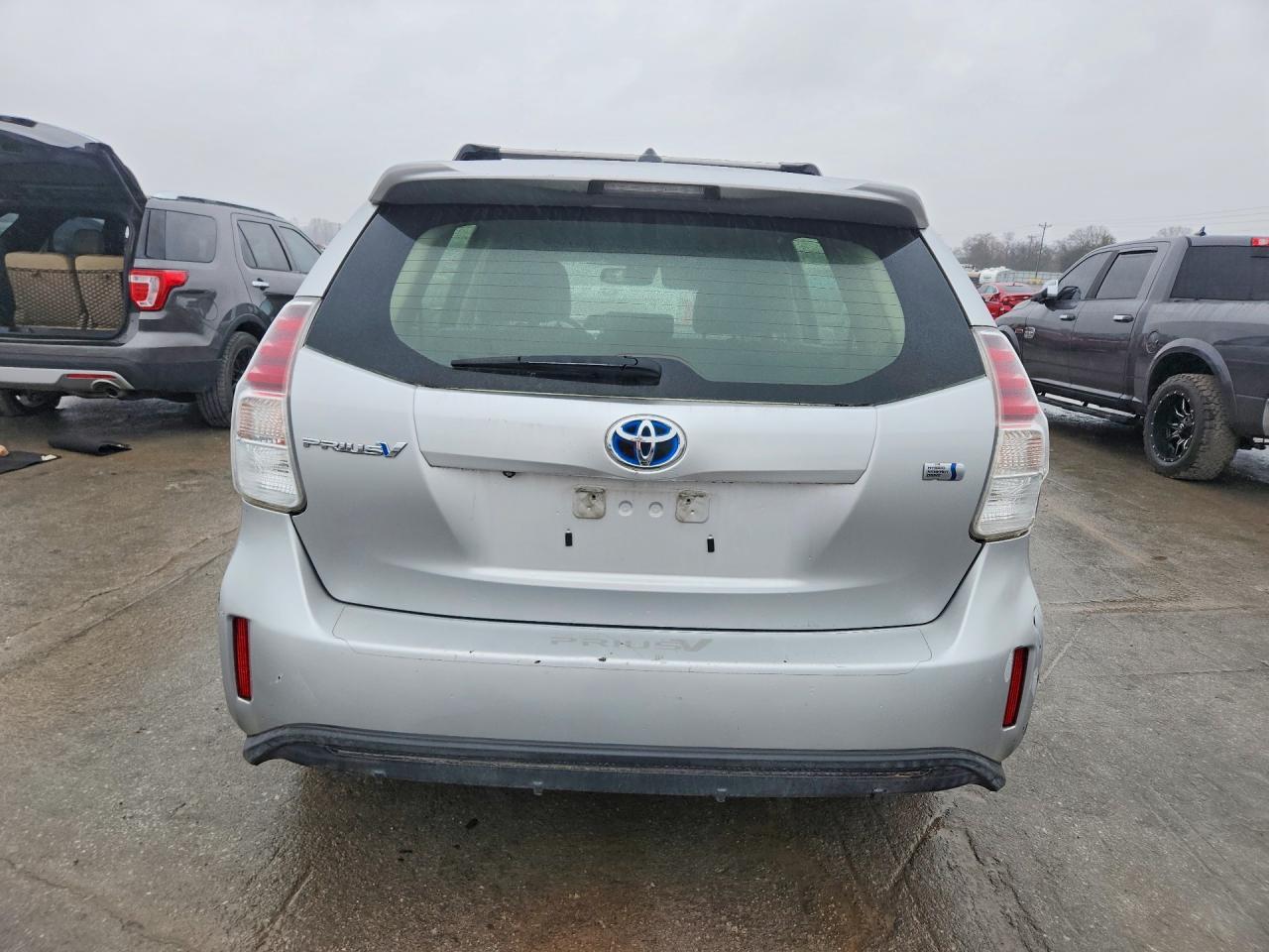 2015 Toyota Prius v