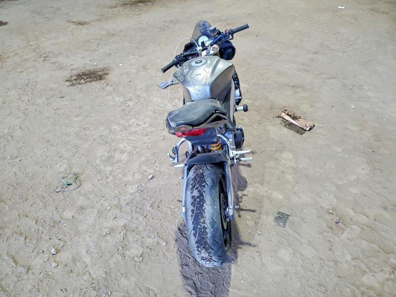2016 Aprilia Tuono V4 1100 RR