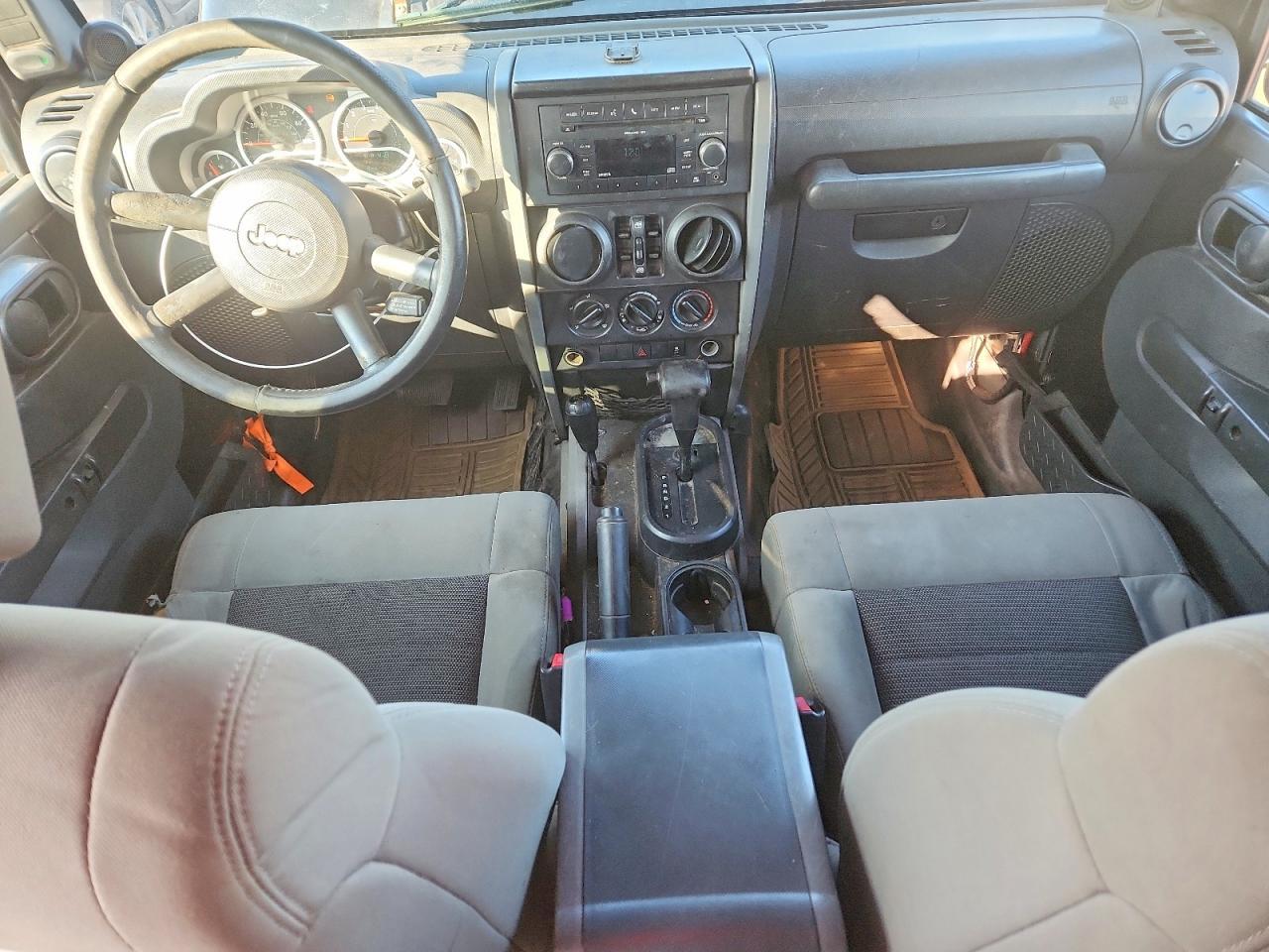 2010 Jeep Wrangler Unlimited Sport
