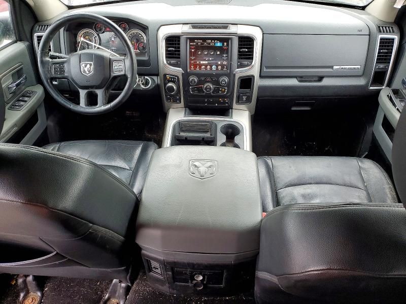 2016 Dodge RAM 1500 SLT