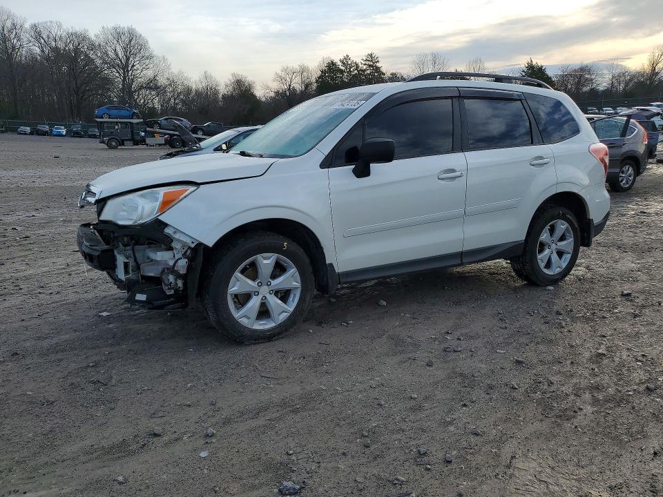 2015 Subaru Forester 2.5i