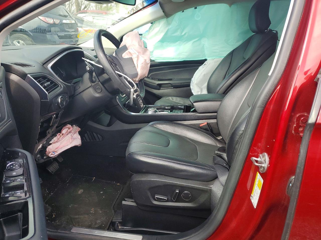 2019 Ford Edge Titanium