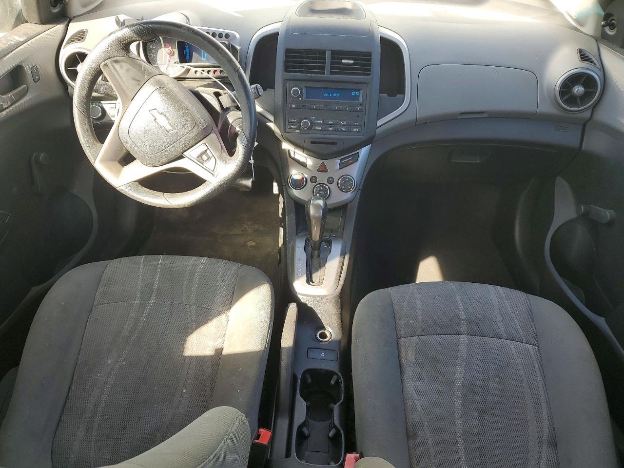 2016 Chevrolet Sonic ls