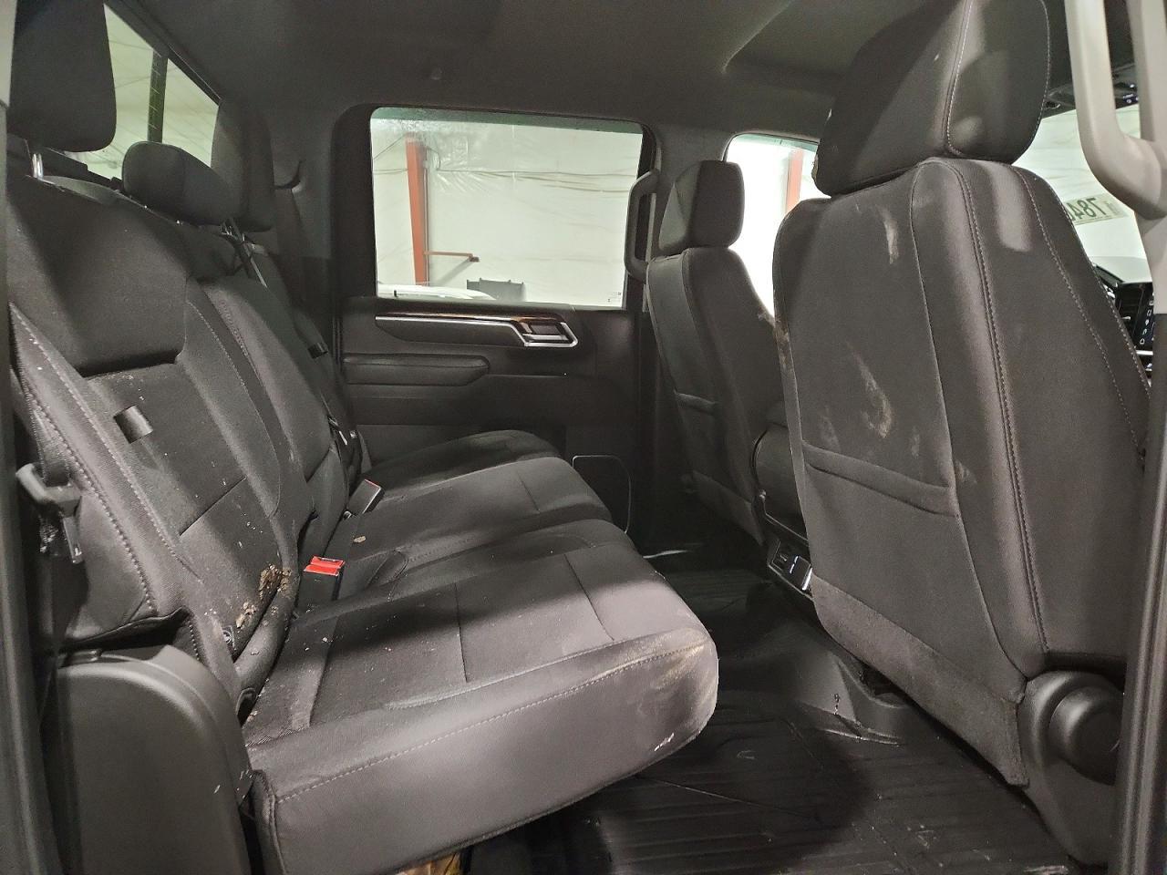 2026 GMC Sierra K2500 sle