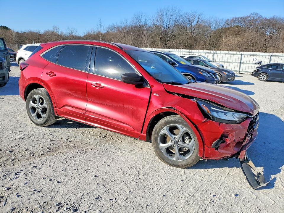 2023 Ford Escape st Line