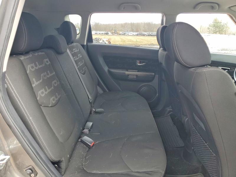 2013 KIA Soul +