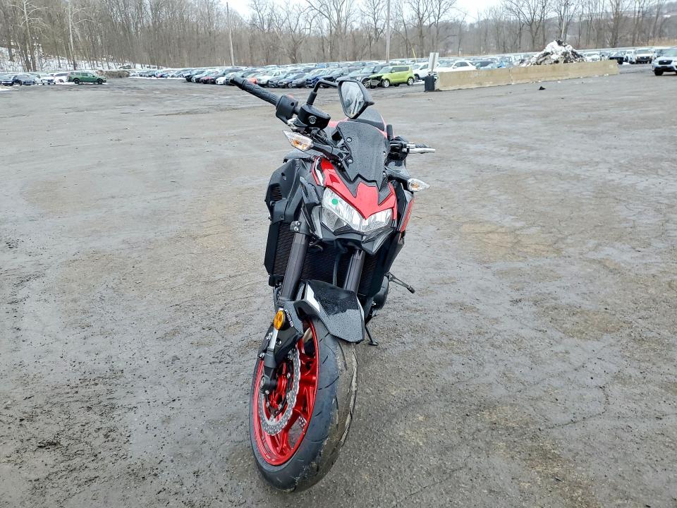 2024 Kawasaki ZR900 F