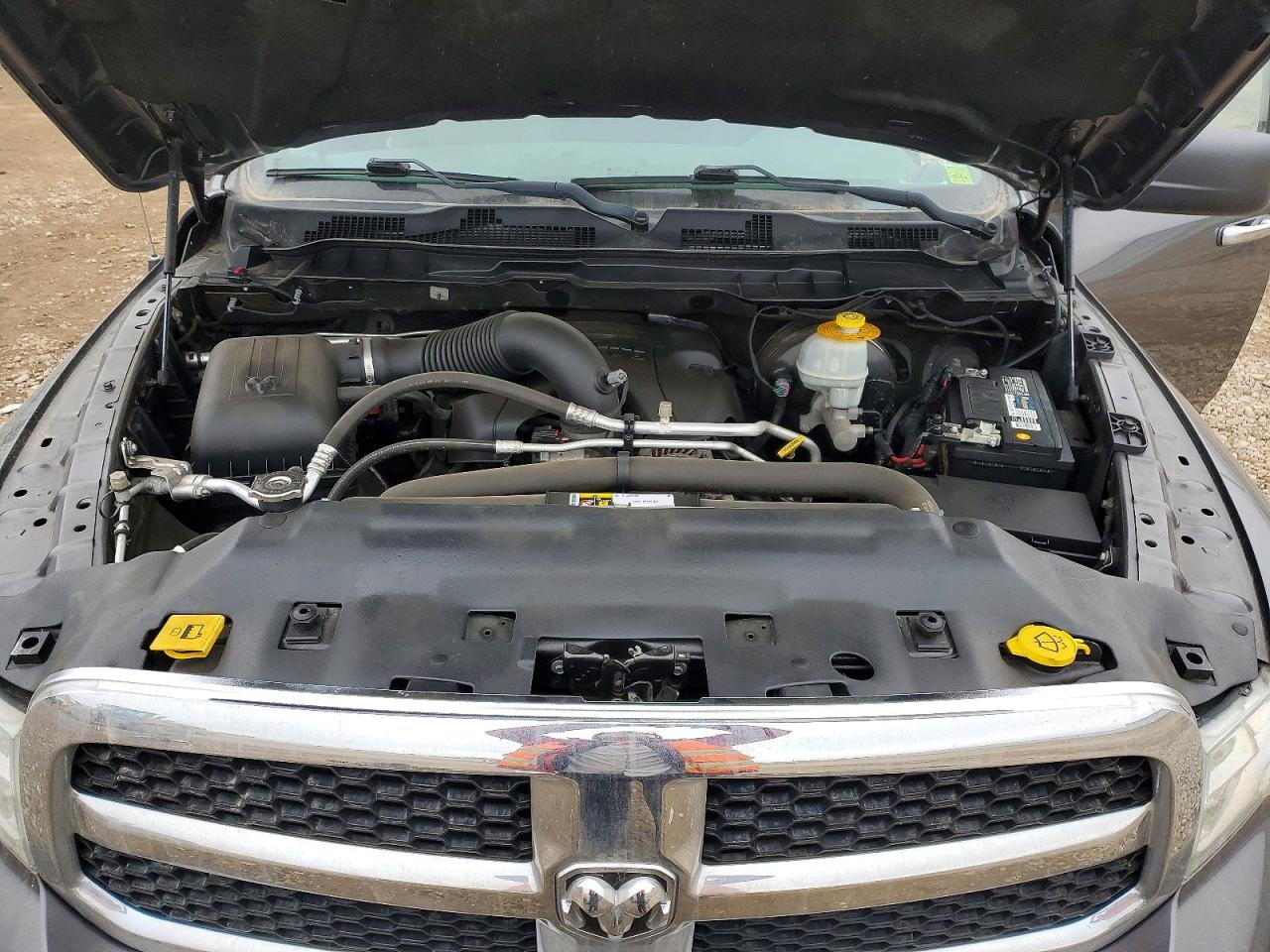 2016 Dodge Ram 1500 slt