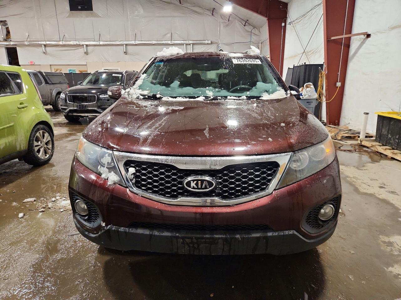 2013 KIA Sorento lx