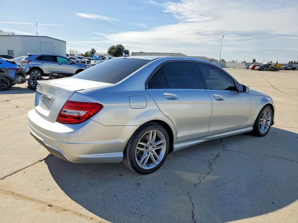 2013 Mercedes-Benz C 250