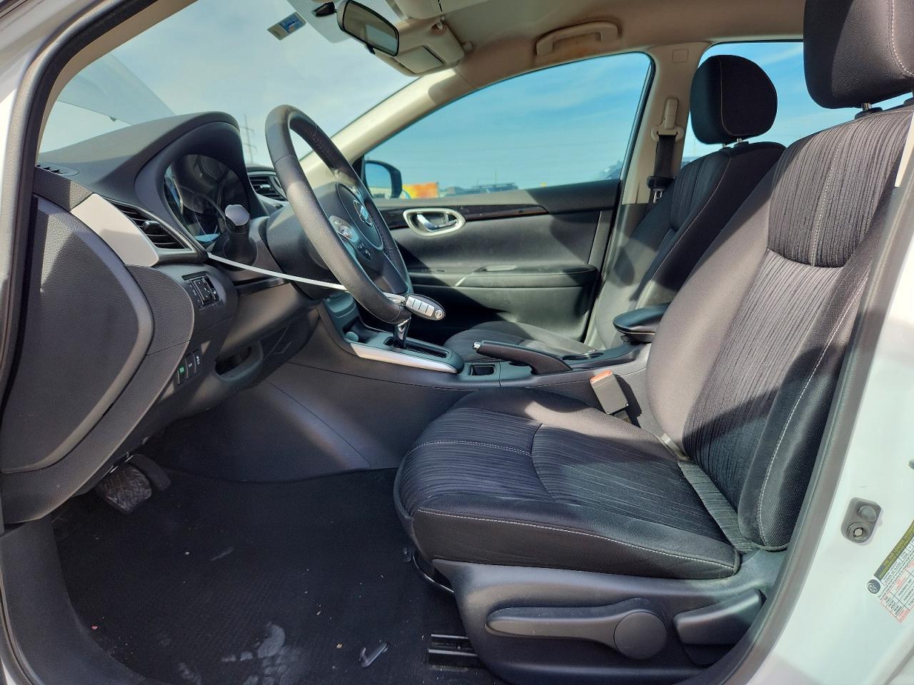 2017 Niss Sentra sv