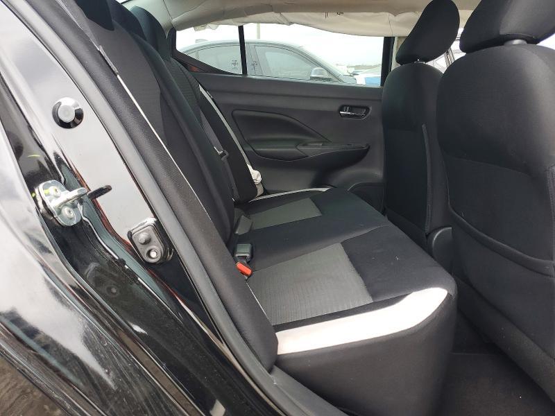 2020 Nissan Versa sv