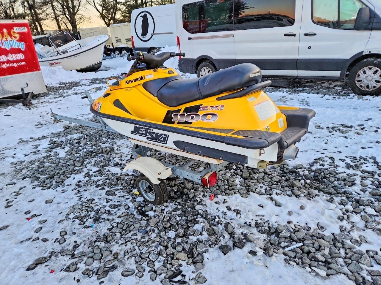 2001 Kawasaki Saki ZXI 1100 JET SKI