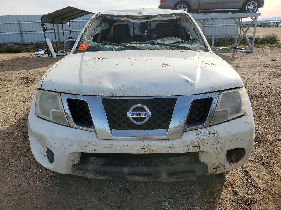 2016 Nissan Frontier SV