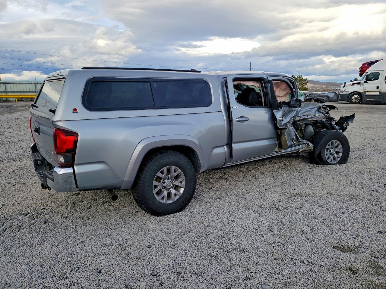 2018 Toyota Tacoma SR5 V6