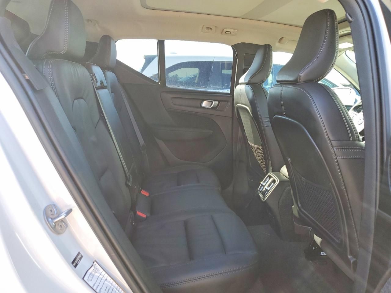 2025 Volvo Xc40 Core